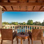 ヴィラ Maxim With Private Pool & Tennis Court *