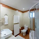 ヴィラ Maxim With Private Pool & Tennis Court *