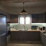 ヴィラ Maxim With Private Pool & Tennis Court Halikounas