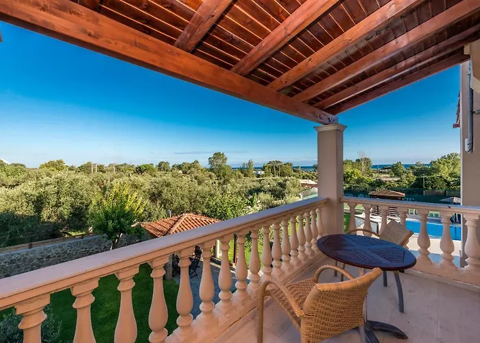 Maxim With Private Pool & Tennis Court Vilă Halikounas
