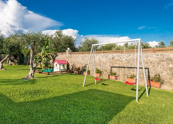 Maxim With Private Pool & Tennis Court *