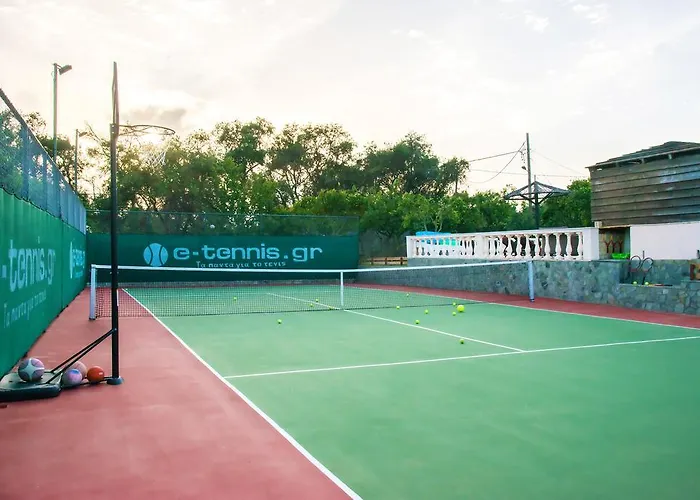 Maxim With Private Pool & Tennis Court Halikounas