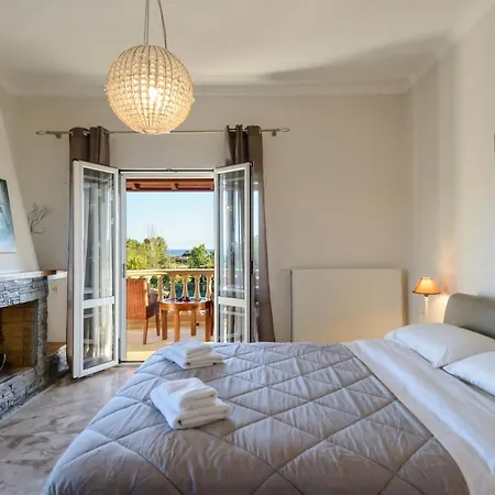 Villa Maxim With Private Pool & Tennis Court Halikounas