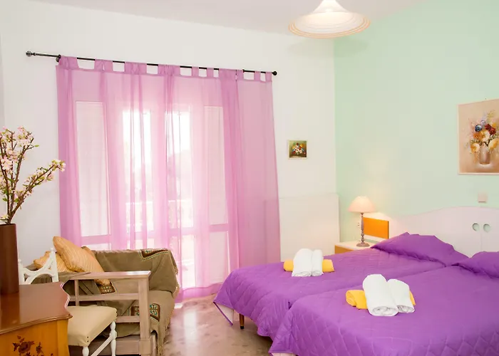 Maxim With Private Pool & Tennis Court