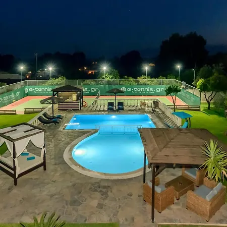 Maxim With Private Pool & Tennis Court Willa