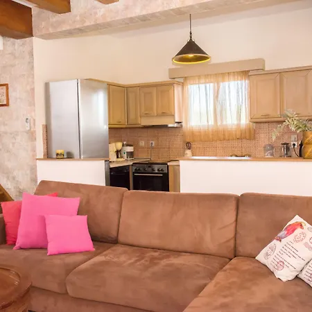 Villa Maxim With Private Pool & Tennis Court Villa