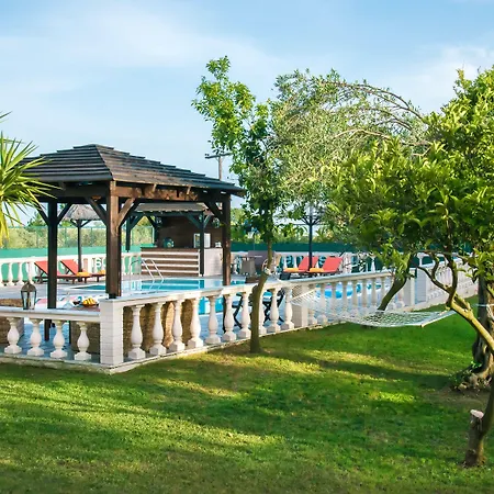 Villa Maxim With Private Pool & Tennis Court Villa