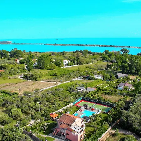Villa Maxim With Private Pool & Tennis Court Halikounas