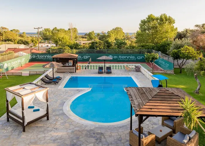 Maxim With Private Pool & Tennis Court Halikounas