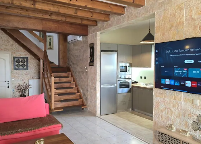 Maxim With Private Pool & Tennis Court *