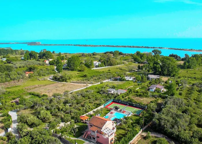 Villa Maxim With Private Pool & Tennis Court Halikounas