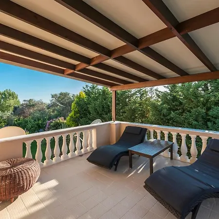 Vila Maxim With Private Pool & Tennis Court Halikounas