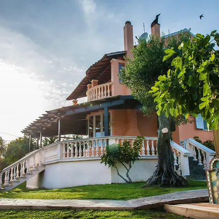 Maxim With Private Pool & Tennis Court Halikounas