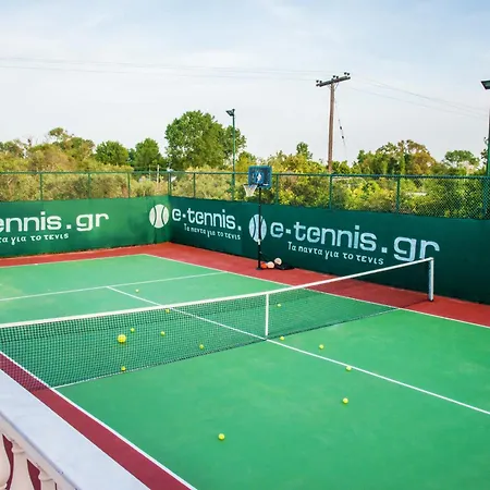 Villa Maxim With Private Pool & Tennis Court *